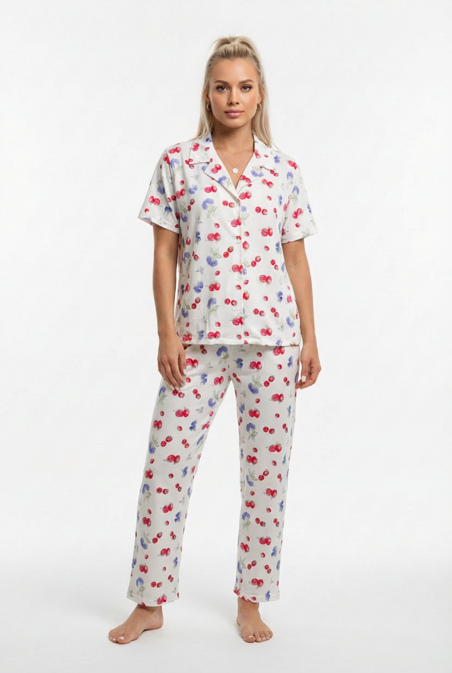 Çilek Desenli Pijama Takımı